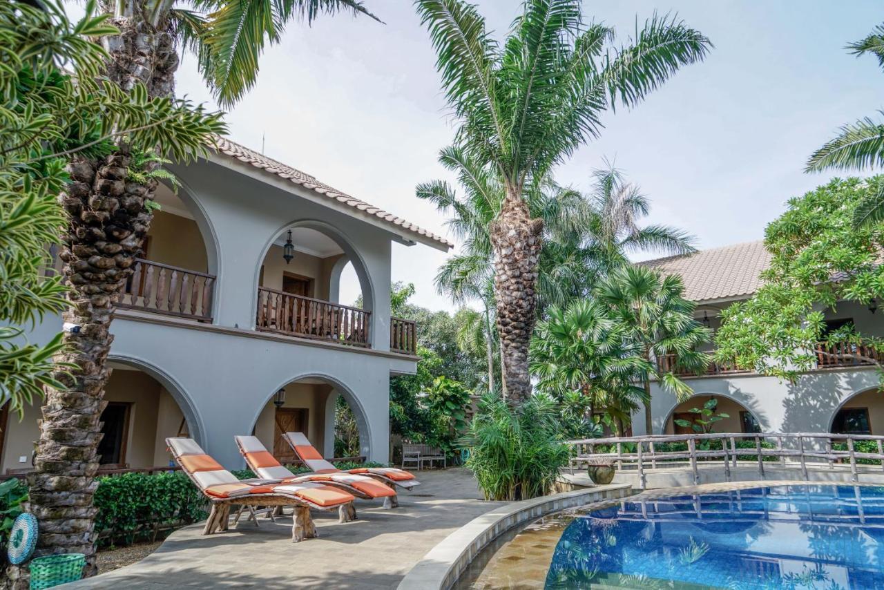 Coconut Lodge Resort Jepara Εξωτερικό φωτογραφία