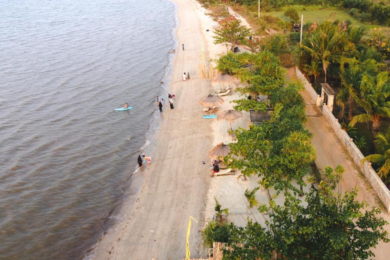 Coconut Lodge Resort Jepara Εξωτερικό φωτογραφία