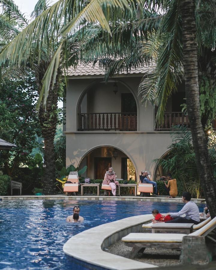 Coconut Lodge Resort Jepara Εξωτερικό φωτογραφία