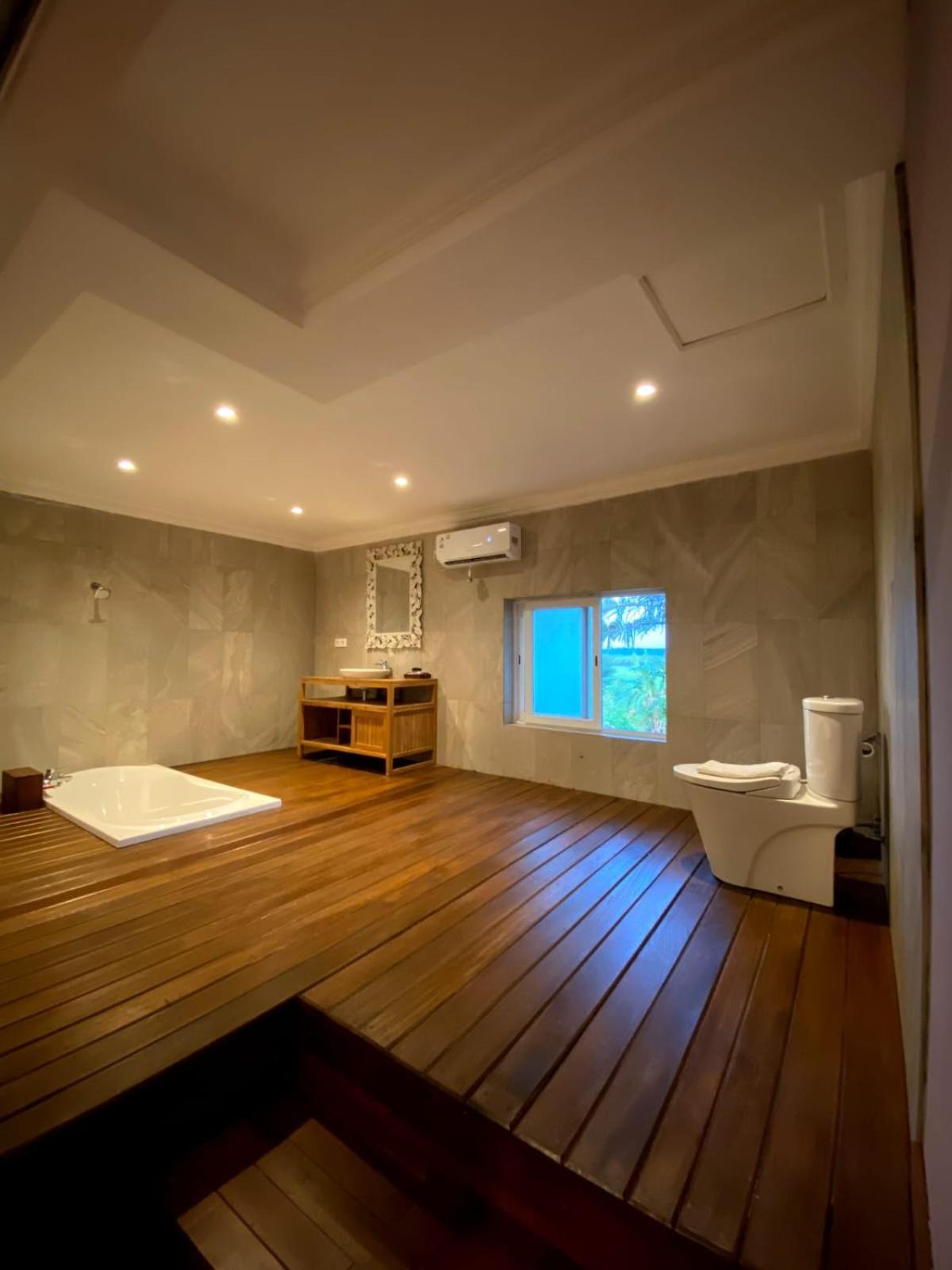 Coconut Lodge Resort Jepara Εξωτερικό φωτογραφία