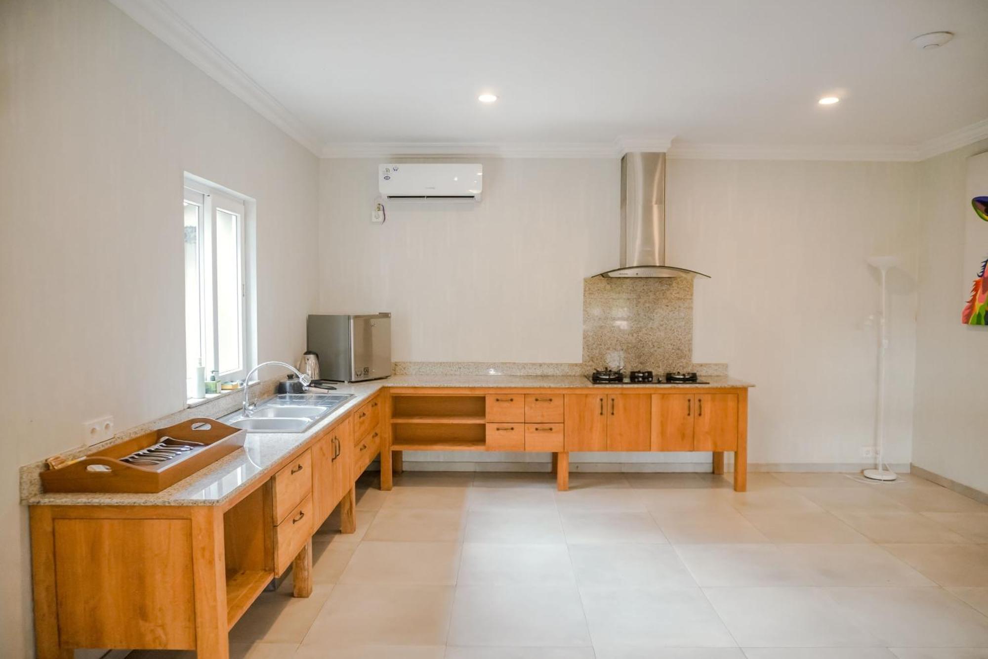 Coconut Lodge Resort Jepara Εξωτερικό φωτογραφία